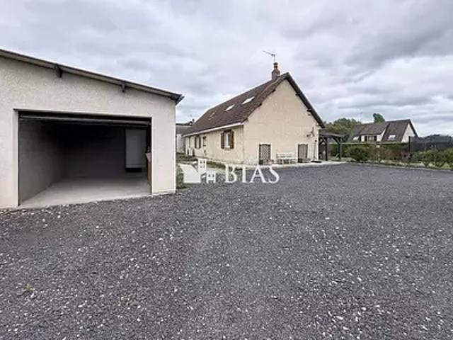 Maison vente à Les Fermes du Village, Serqueux