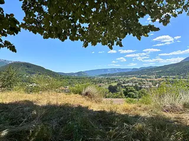 Terrain vente à Chauchays, Serres