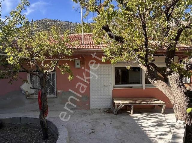 Mut, Mersin içerisinde satılık Villa