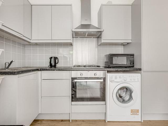 Apartment for rent in Clapham, Greater London