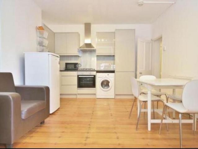 House for rent in Clapham, Greater London