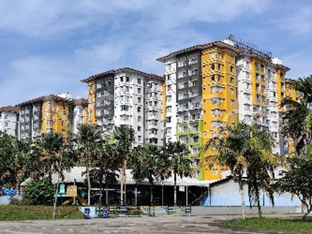 Apartment for sale in Malaka