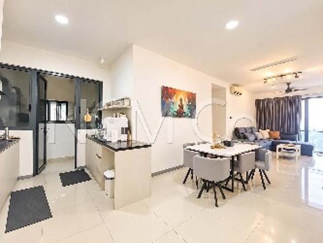 Apartment for sale in Kuala Lumpur, Country Heights Damansara