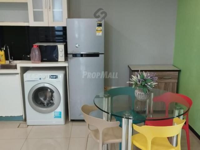 Room for rent in Petaling, Alam Impian