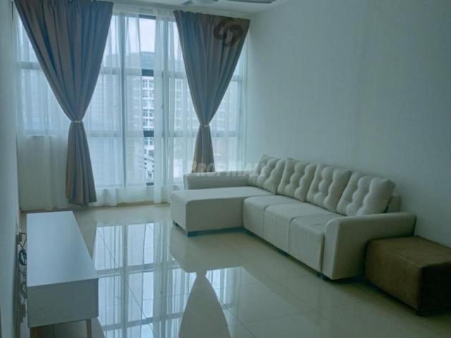 Room for rent in Petaling, Alam Impian