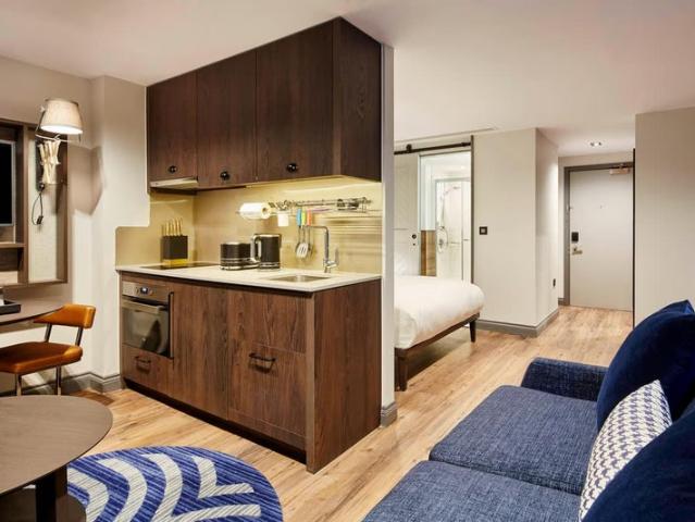 Apartment for rent in Kensington, Greater London