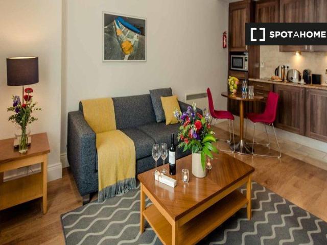 Apartment to rent in Bluebell, North Tipperary