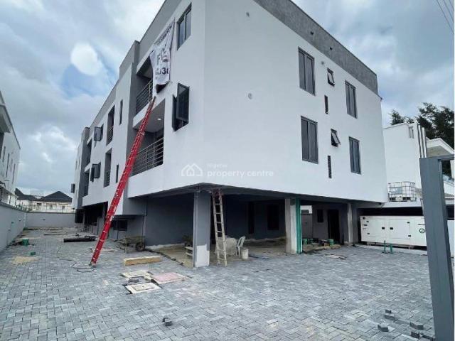 Flat for sale in Lekki, Lagos