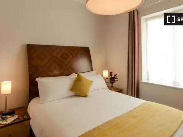 Apartment to rent in Bluebell, North Tipperary