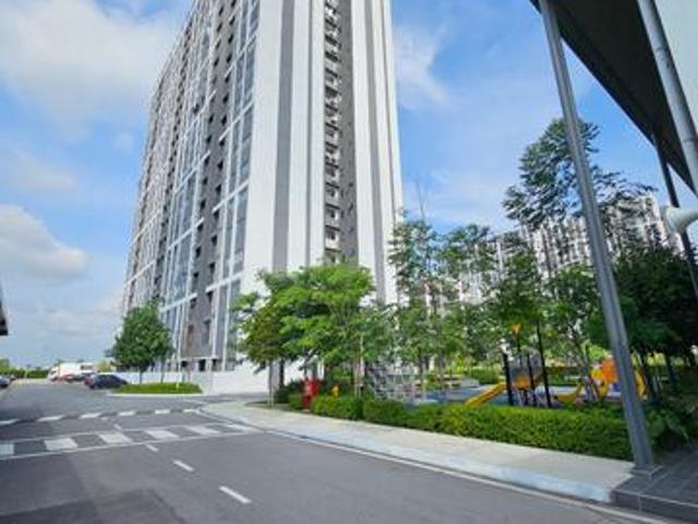 Serviced Residence for sale in Tanjong Sepat, Selangor