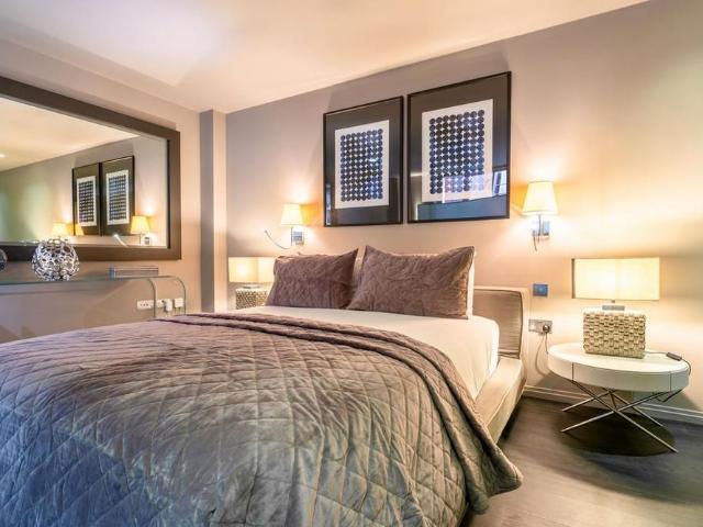 Apartment for rent in South Kensington, Greater London
