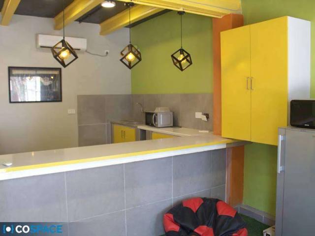 Commercial for rent in SMCHS Block A, کراچی ڈویژن
