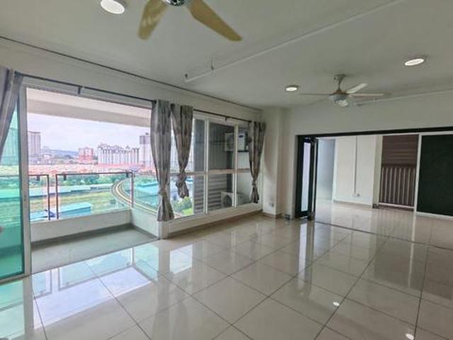 Serviced Residence for sale in Petaling, Damansara Damai
