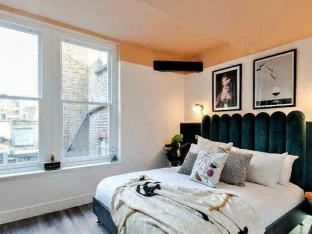 House for rent in Lyons, Greater London