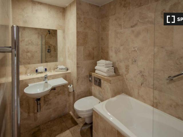 Studio to rent in Bluebell, North Tipperary