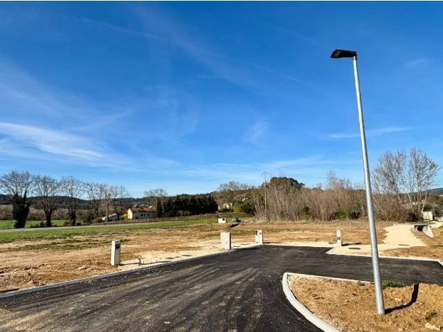 Terrain vente à Nîmes, Serviers-et-labaume