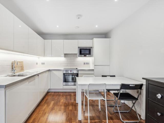 Apartment for rent in London Borough of Wandsworth, Greater London