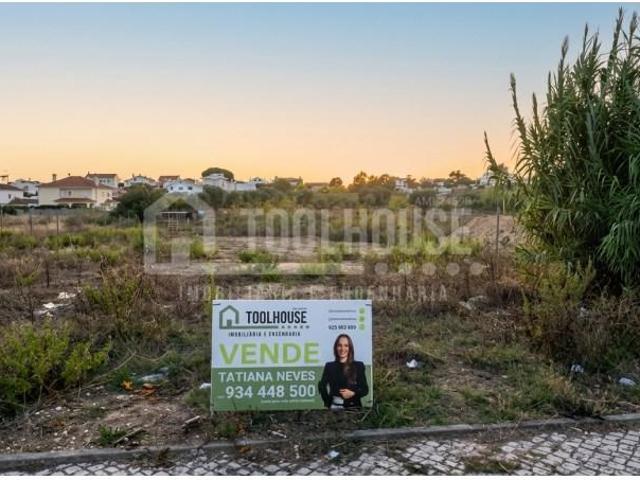 Terreno venda em Castelo, Sesimbra