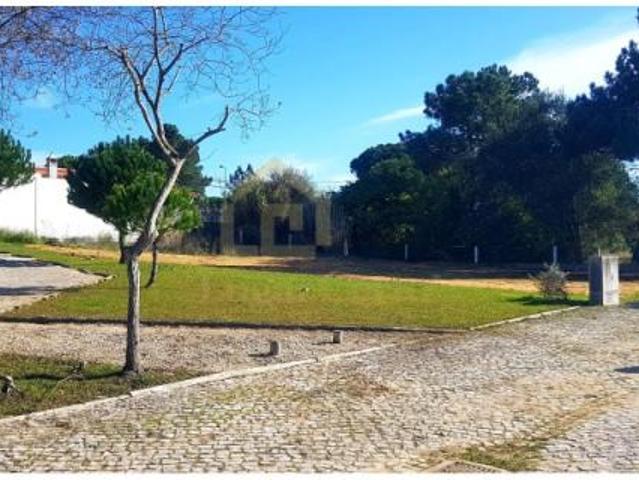 Terreno venda em Sesimbra (Castelo), Sesimbra