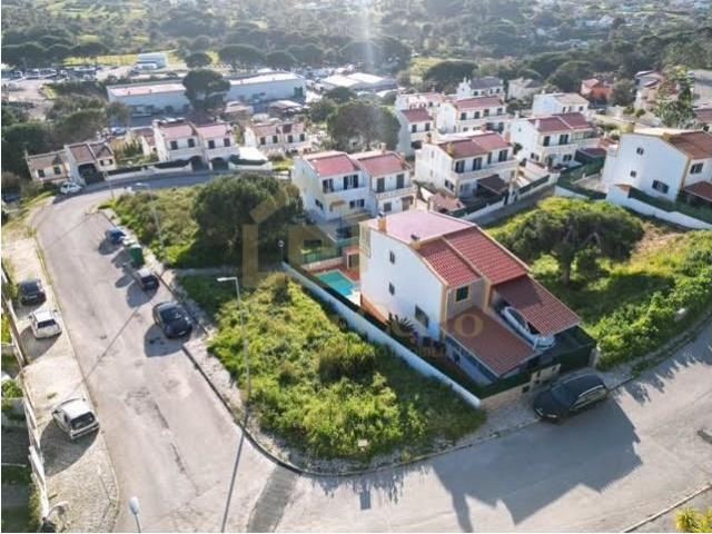 Terreno venda em Sesimbra (Castelo), Sesimbra