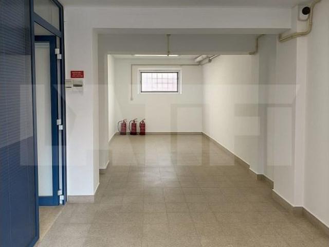 Garagem venda em Sesimbra (Castelo), Sesimbra