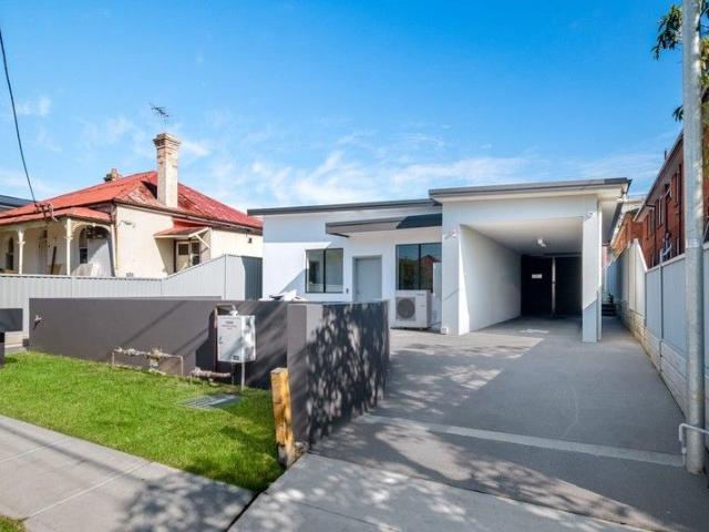 Flat for sale in Sydney, New South Wales