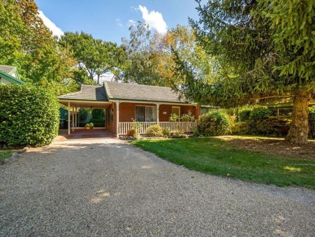 Apartment for sale in Bright, Alpine Shire