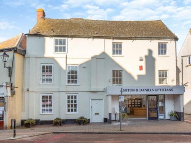Room for rent in Newent, Bromsberrow Heath