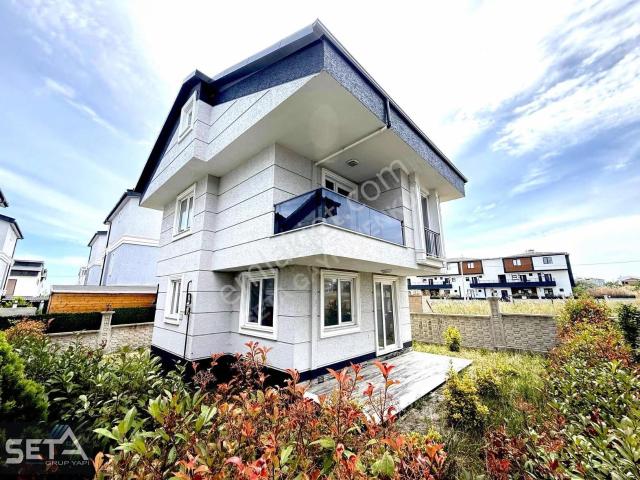 Marmaraereğlisi, Tekirdağ içerisinde kiralık Villa
