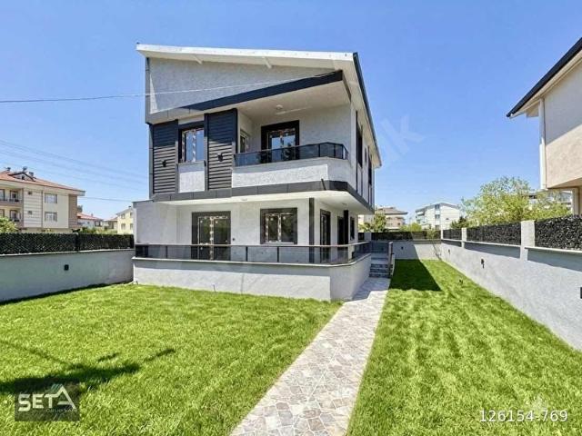 Marmaraereğlisi, Tekirdağ içerisinde satılık Villa