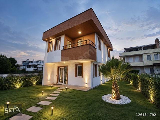 Yeniçiftlik Mahallesi, Marmaraereğlisi içerisinde satılık Villa