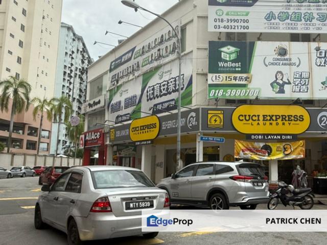 Shop for rent in Country Heights Damansara, Kuala Lumpur