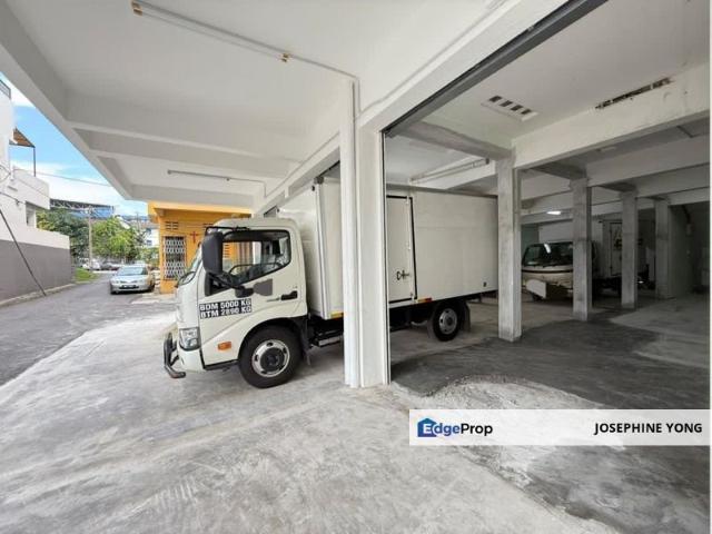 Warehouse for rent in Country Heights Damansara, Kuala Lumpur