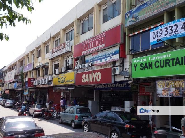 Condominium for rent in Country Heights Damansara, Kuala Lumpur