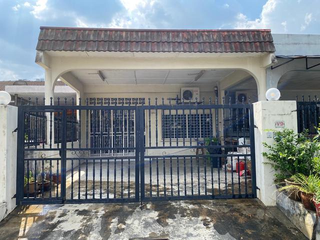 Terraced House for sale in Country Heights Damansara, Kuala Lumpur