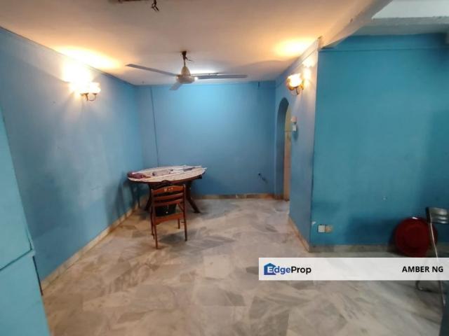 House for sale in Country Heights Damansara, Kuala Lumpur