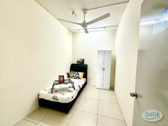 Room for rent in Country Heights Damansara, Kuala Lumpur