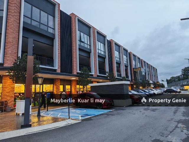 Shop Office for rent in Country Heights Damansara, Kuala Lumpur