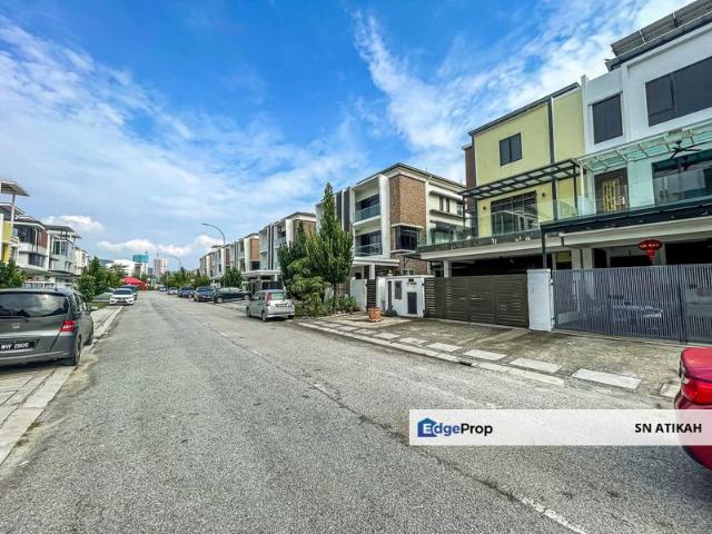 House for sale in Petaling, Alam Impian