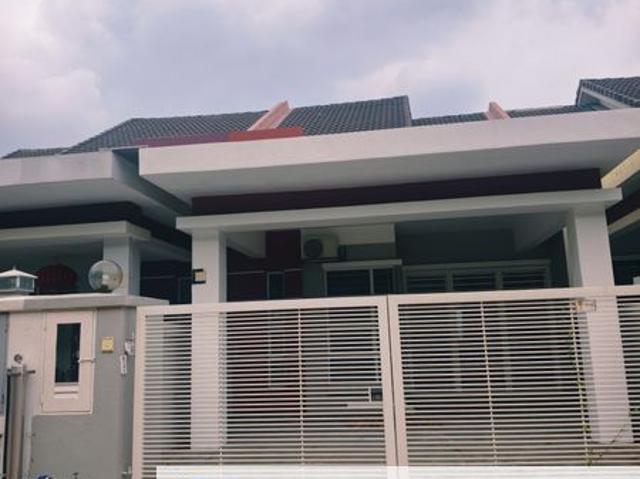 House for rent in Petaling, Alam Impian