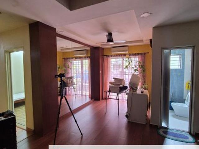 House for sale in Seksyen U13, Shah Alam