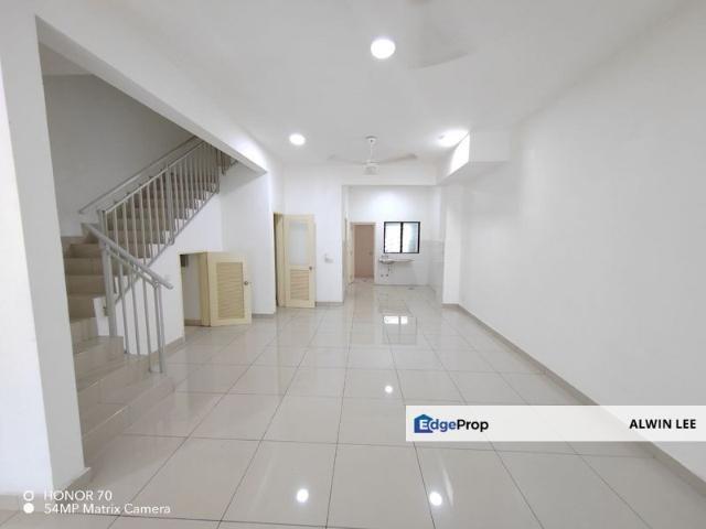 House for rent in Petaling, Alam Impian