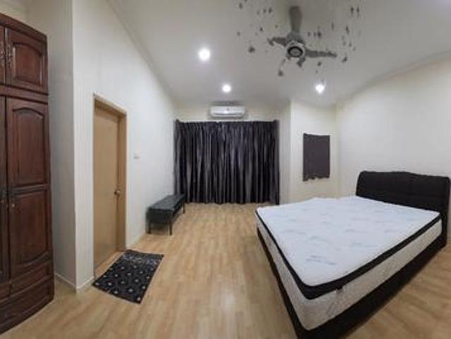 Terraced House for rent in Petaling, Alam Impian