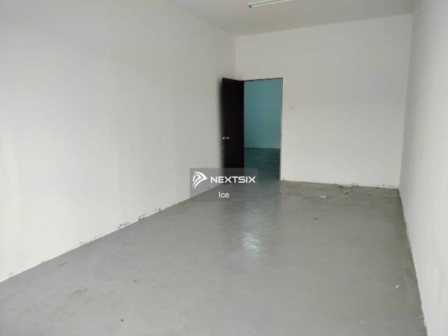 Residential House for sale in Petaling, Alam Impian
