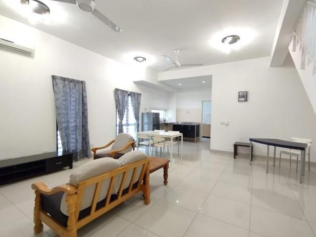 Terraced House for rent in Petaling, Alam Impian