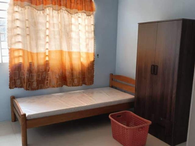 Room for rent in Petaling, Alam Impian