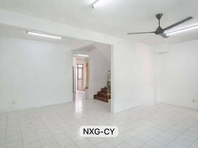 Terraced House for rent in Petaling, Alam Impian