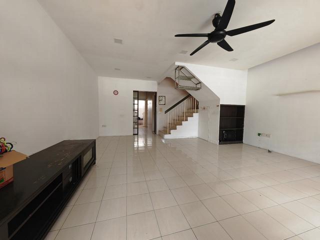 Terraced House for sale in Petaling, Alam Impian