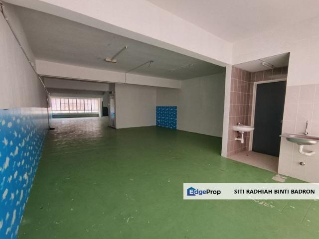 Shop for rent in Petaling, Alam Impian