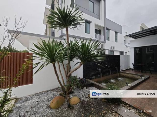 House for rent in Petaling, Alam Impian